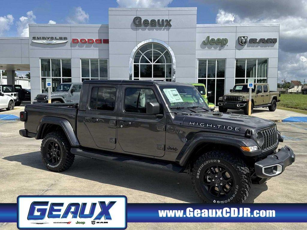 new 2025 Jeep Gladiator car, priced at $42,105
