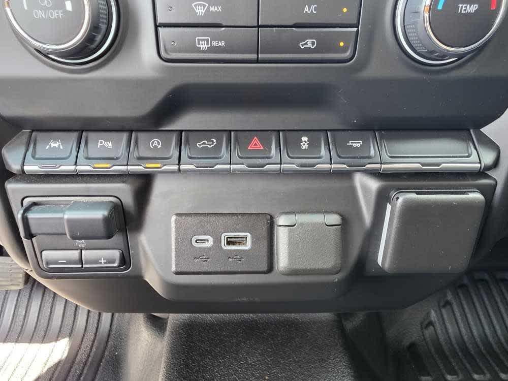 used 2024 Chevrolet Silverado 1500 car, priced at $36,997
