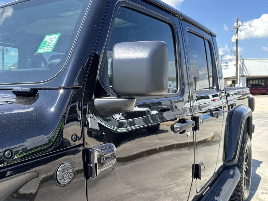new 2025 Jeep Gladiator car, priced at $42,660