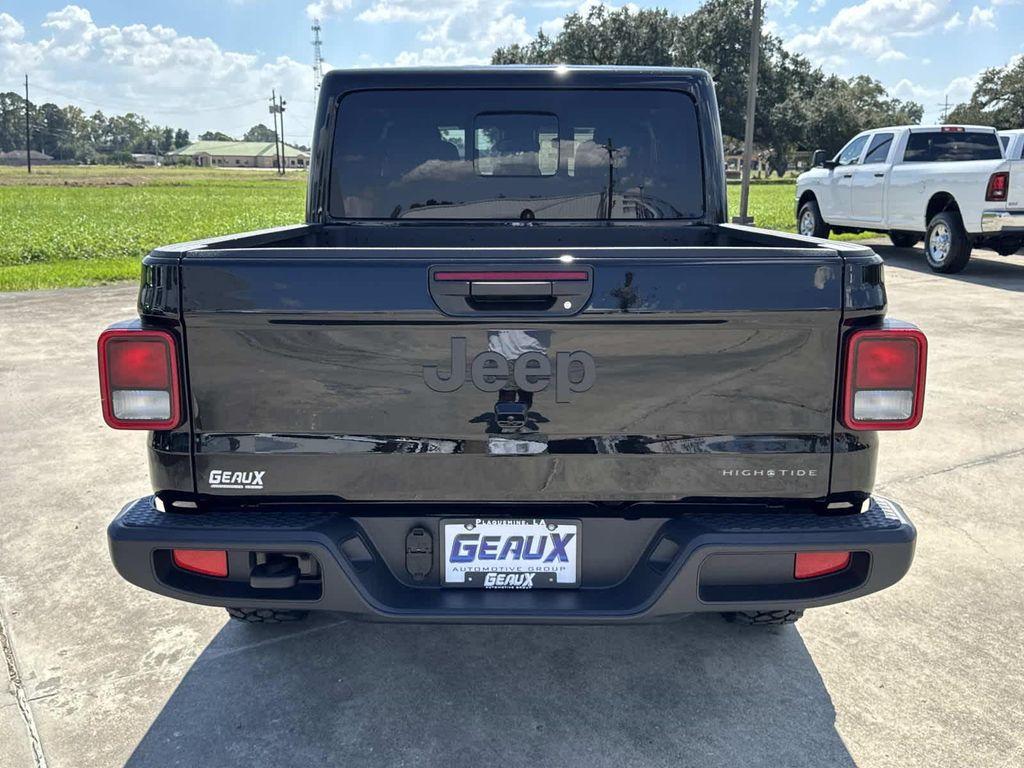 new 2025 Jeep Gladiator car, priced at $42,660