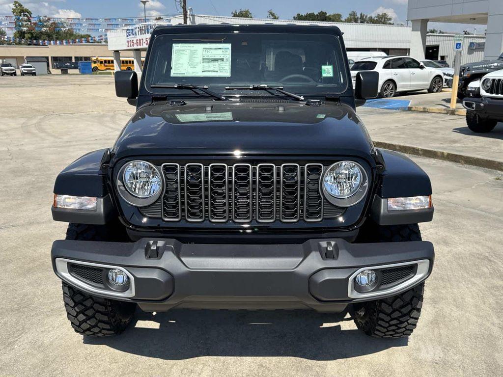 new 2025 Jeep Gladiator car, priced at $42,660