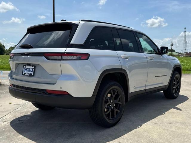 new 2025 Jeep Grand Cherokee car, priced at $44,730