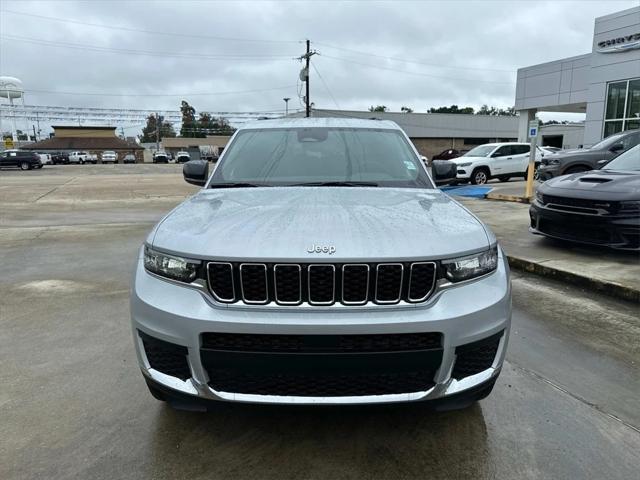 new 2024 Jeep Grand Cherokee L car, priced at $44,220