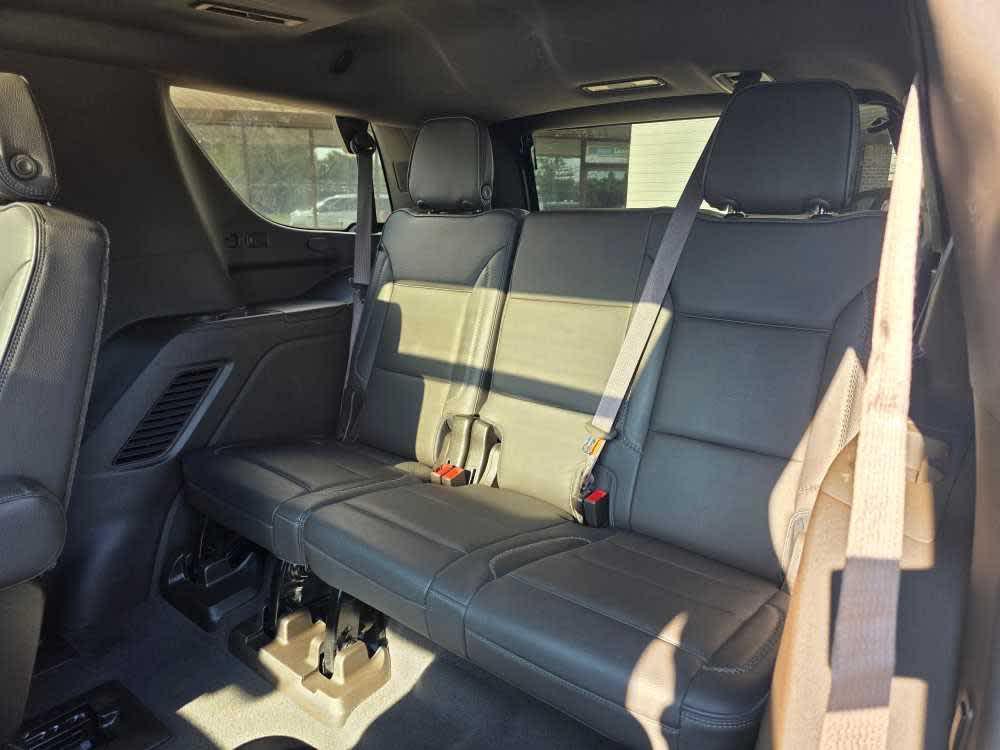 used 2021 GMC Yukon car, priced at $46,997