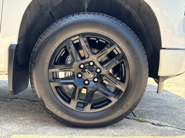 used 2024 Chevrolet Silverado 1500 car, priced at $41,897