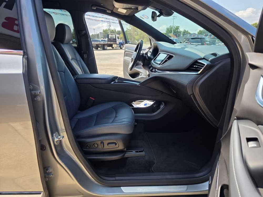 used 2024 Buick Enclave car, priced at $33,997