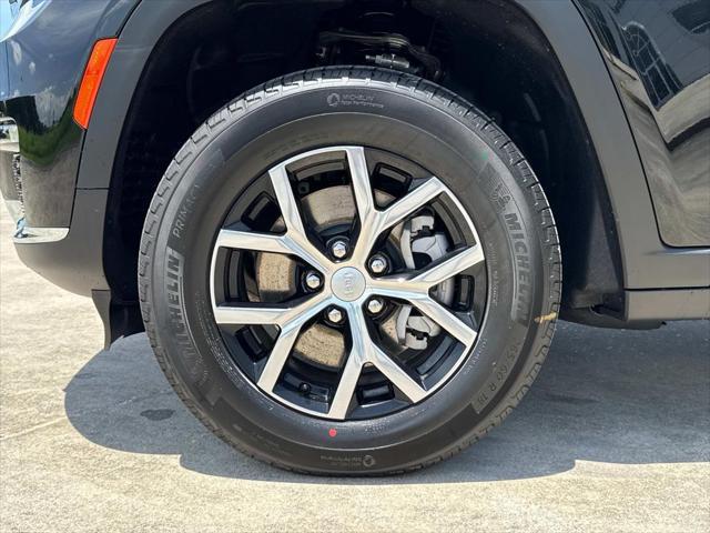new 2025 Jeep Grand Cherokee L car, priced at $48,490