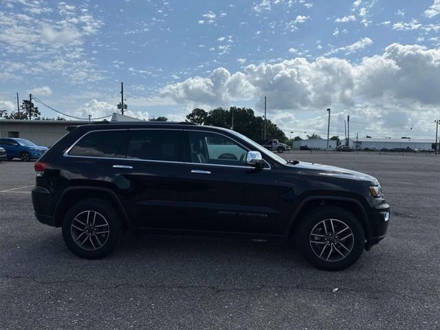 used 2021 Jeep Grand Cherokee car, priced at $22,879