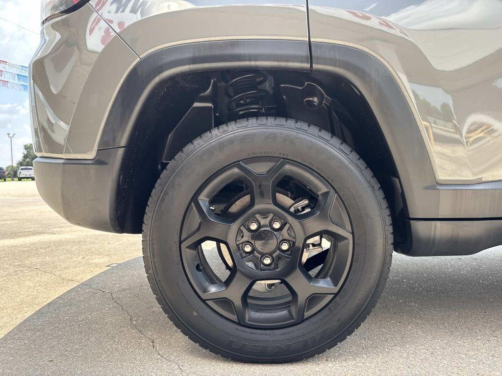 used 2023 Jeep Compass car, priced at $25,997