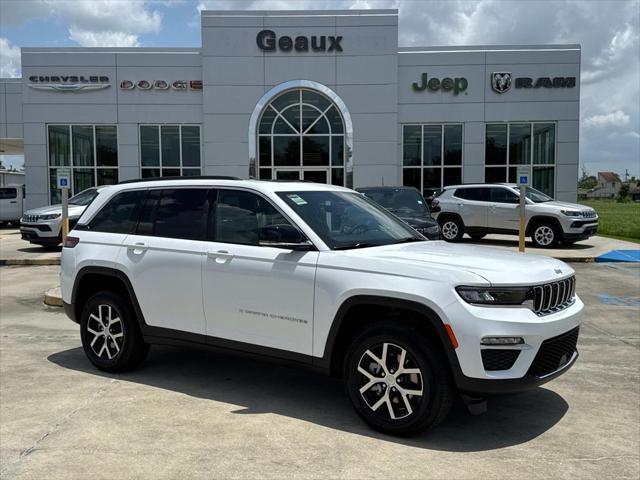 new 2025 Jeep Grand Cherokee car, priced at $47,415