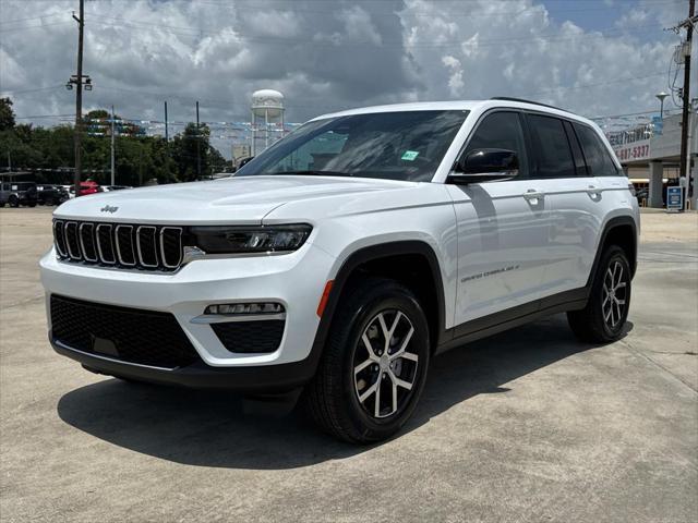 new 2025 Jeep Grand Cherokee car, priced at $47,415