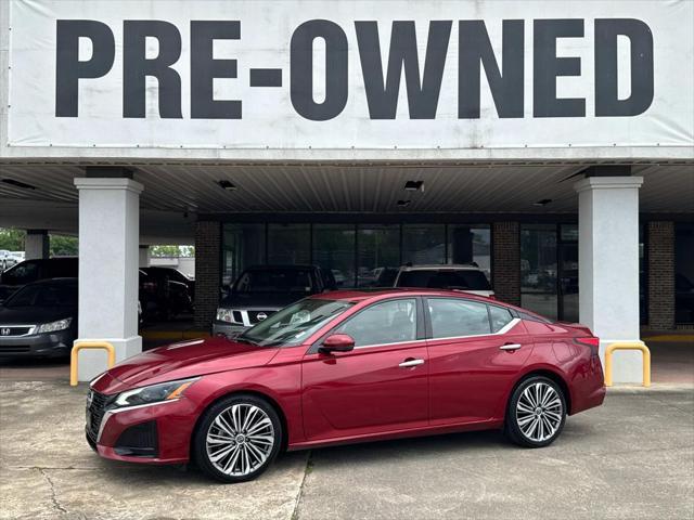 used 2023 Nissan Altima car, priced at $21,397