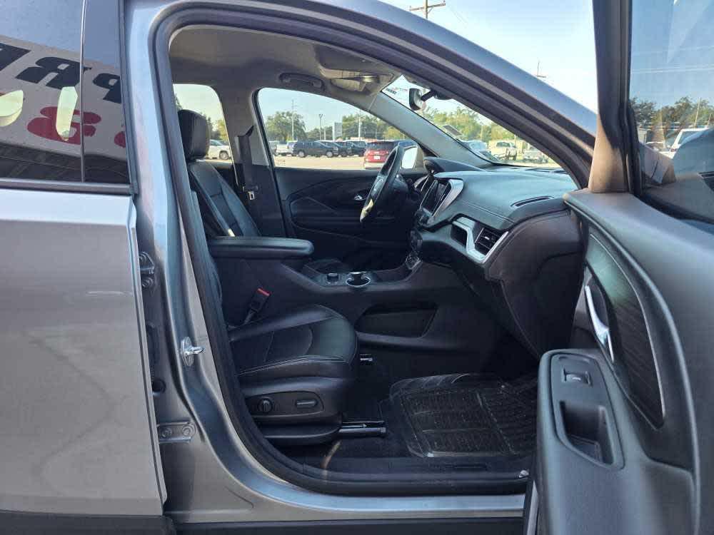used 2023 GMC Terrain car, priced at $23,697