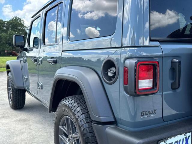 new 2025 Jeep Wrangler car, priced at $50,540