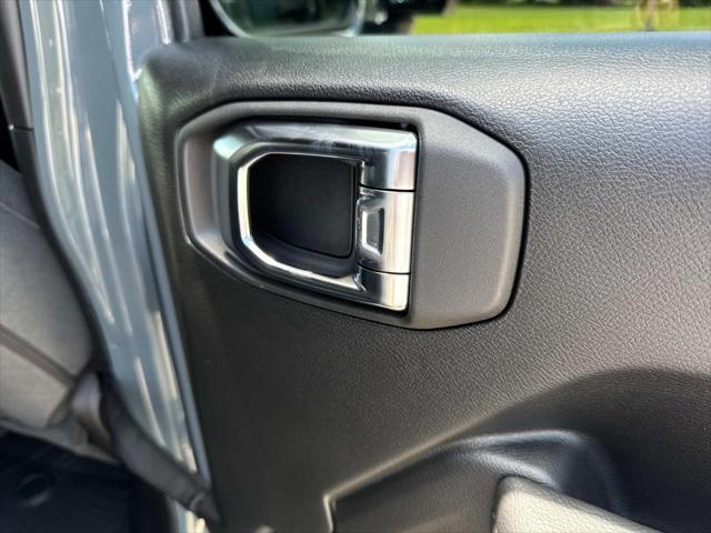 new 2025 Jeep Wrangler car, priced at $50,540