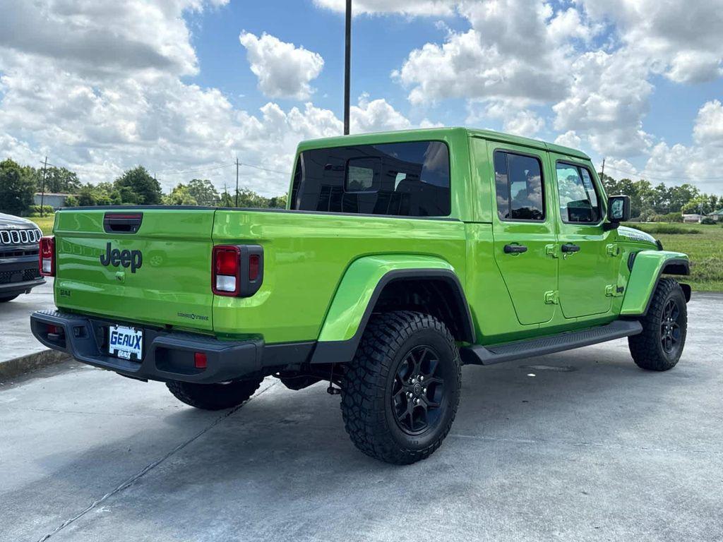 new 2025 Jeep Gladiator car, priced at $41,935