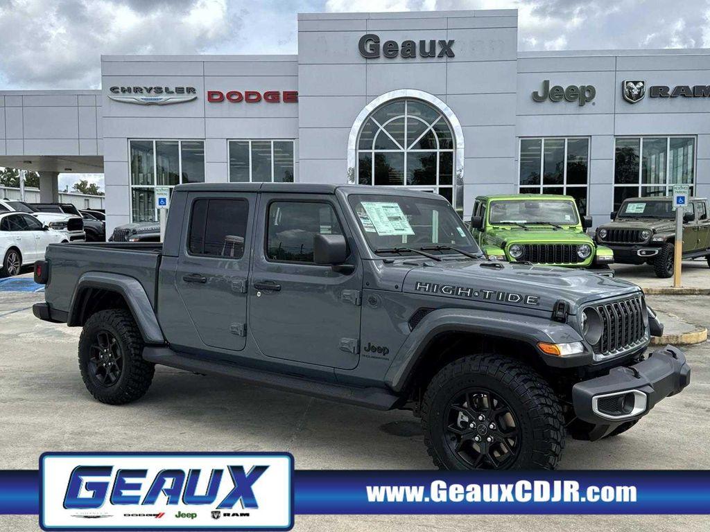 new 2025 Jeep Gladiator car, priced at $42,660