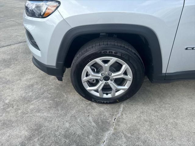 new 2025 Jeep Compass car, priced at $28,360