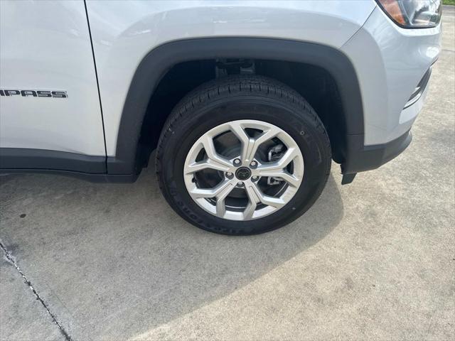 new 2025 Jeep Compass car, priced at $28,360