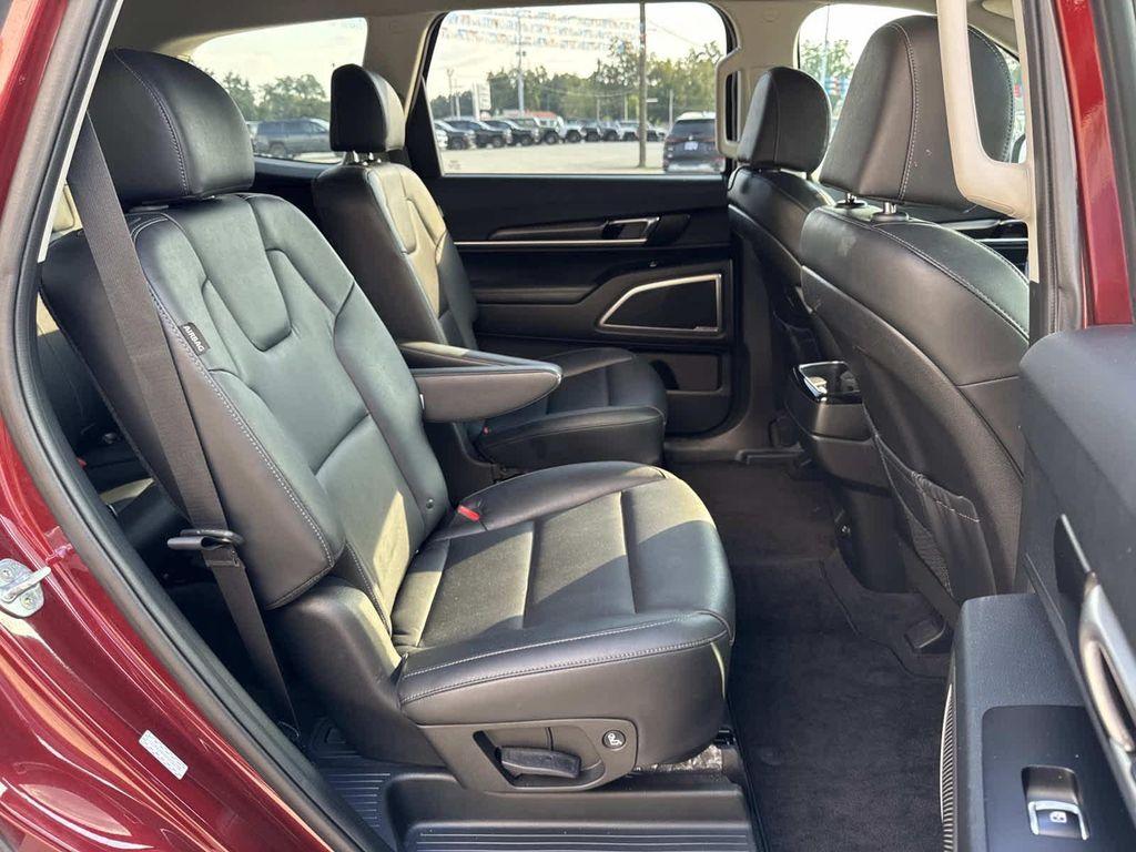 used 2023 Kia Telluride car, priced at $32,597