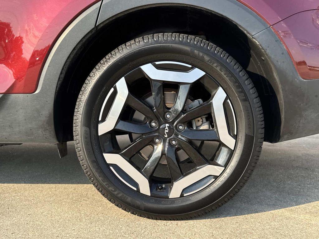 used 2023 Kia Telluride car, priced at $32,597