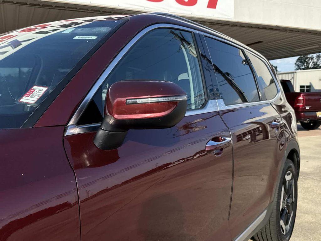 used 2023 Kia Telluride car, priced at $32,597