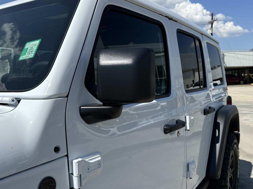 new 2025 Jeep Wrangler car, priced at $45,180