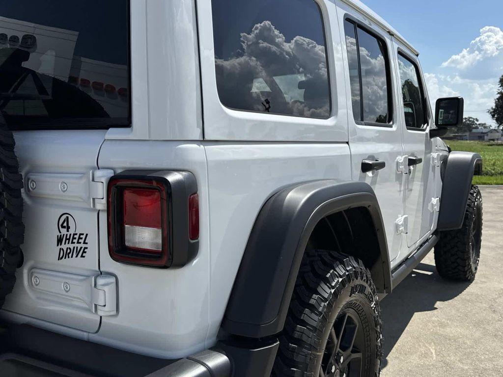new 2025 Jeep Wrangler car, priced at $45,180