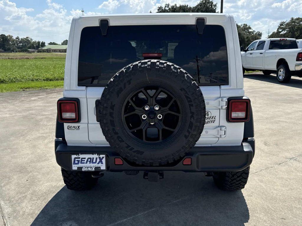 new 2025 Jeep Wrangler car, priced at $45,180