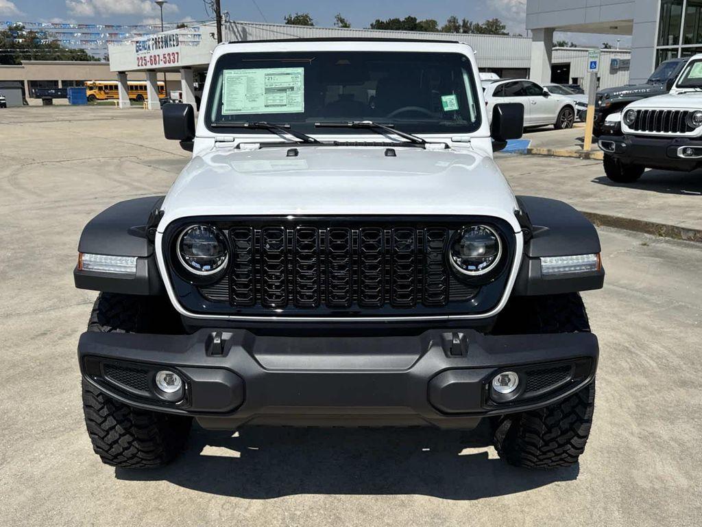 new 2025 Jeep Wrangler car, priced at $45,180