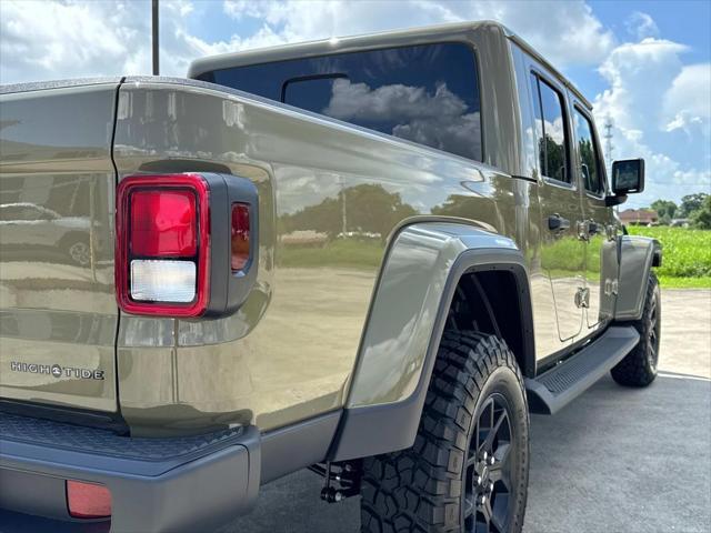 new 2025 Jeep Gladiator car, priced at $48,685