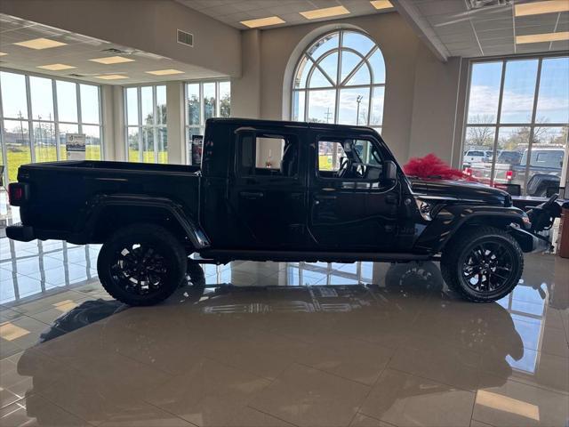 new 2025 Jeep Gladiator car, priced at $40,885