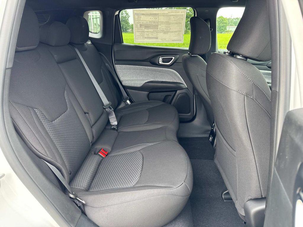 new 2025 Jeep Compass car, priced at $26,495