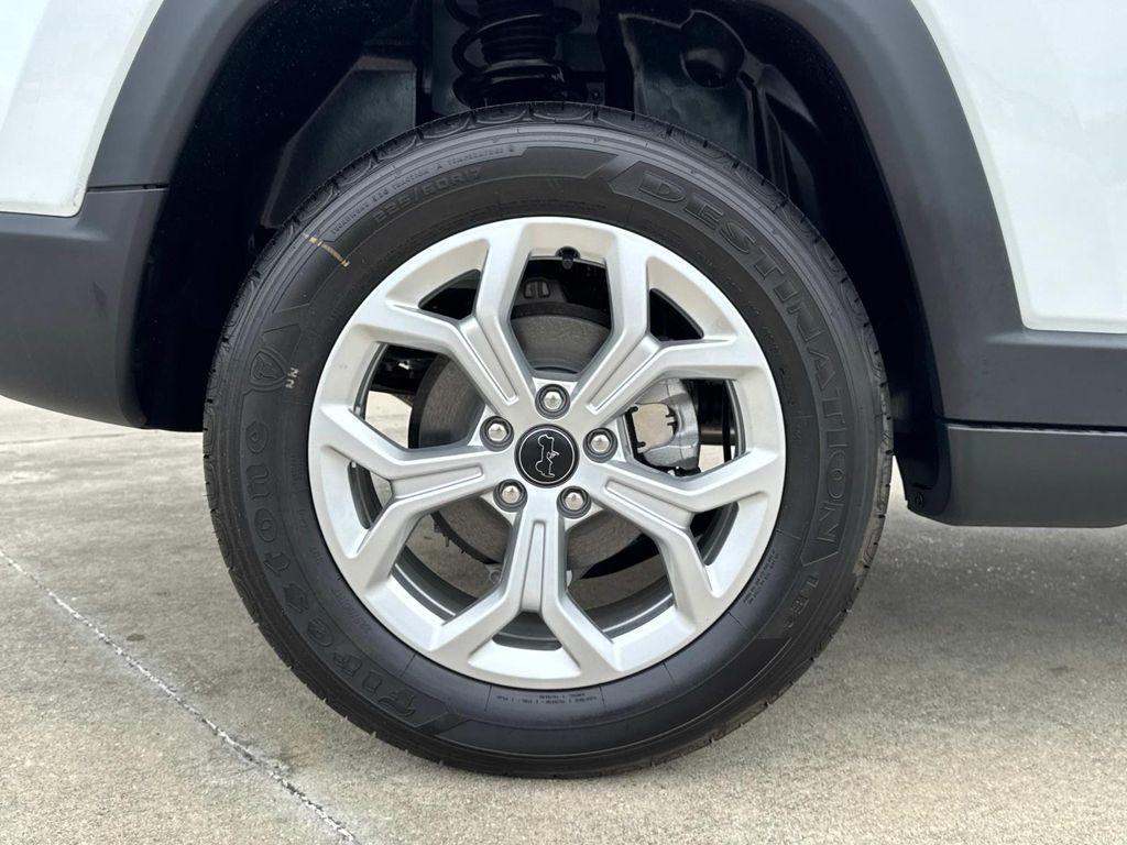 new 2025 Jeep Compass car, priced at $26,495
