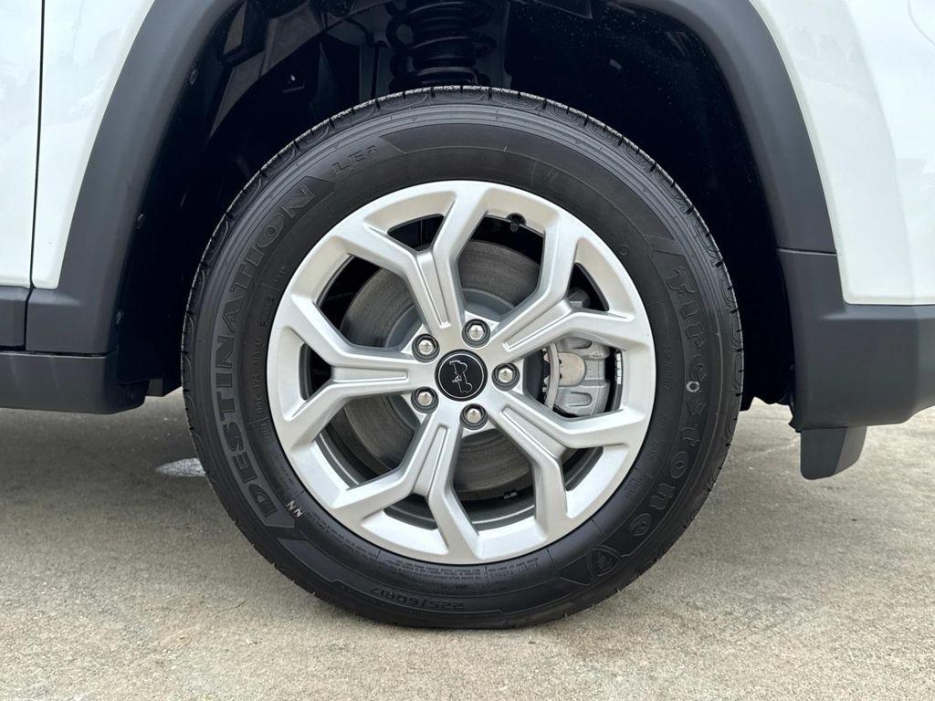 new 2025 Jeep Compass car, priced at $26,495