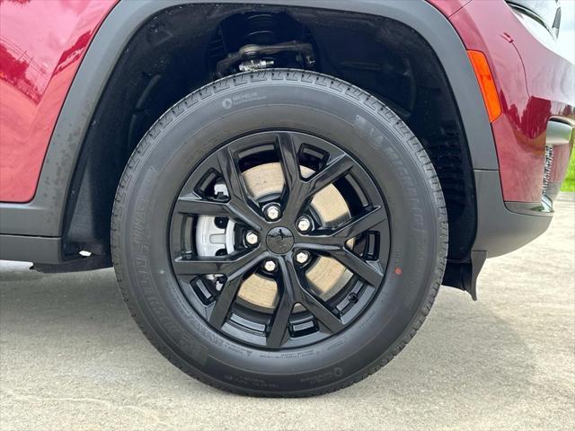 new 2025 Jeep Grand Cherokee L car, priced at $42,230