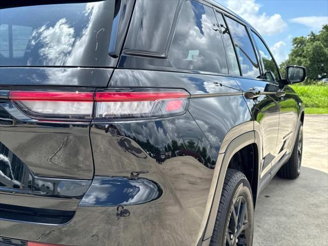new 2025 Jeep Grand Cherokee car, priced at $46,730