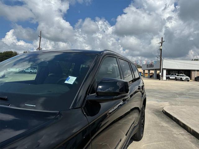 new 2024 Jeep Grand Cherokee L car, priced at $47,530