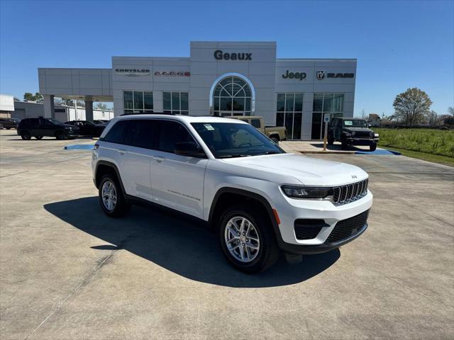 new 2025 Jeep Grand Cherokee car, priced at $39,575