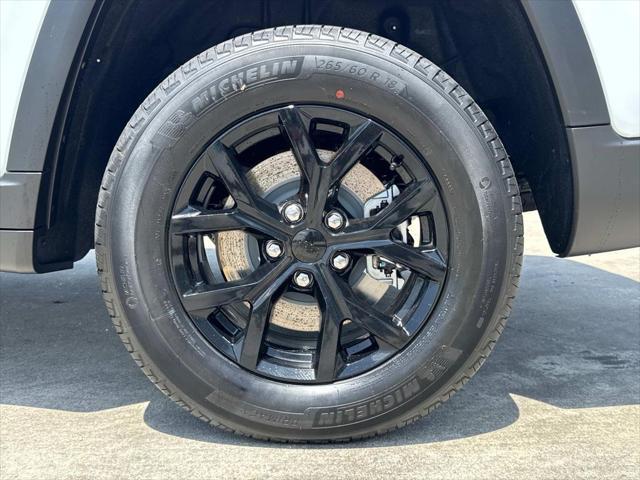 new 2025 Jeep Grand Cherokee L car, priced at $46,135