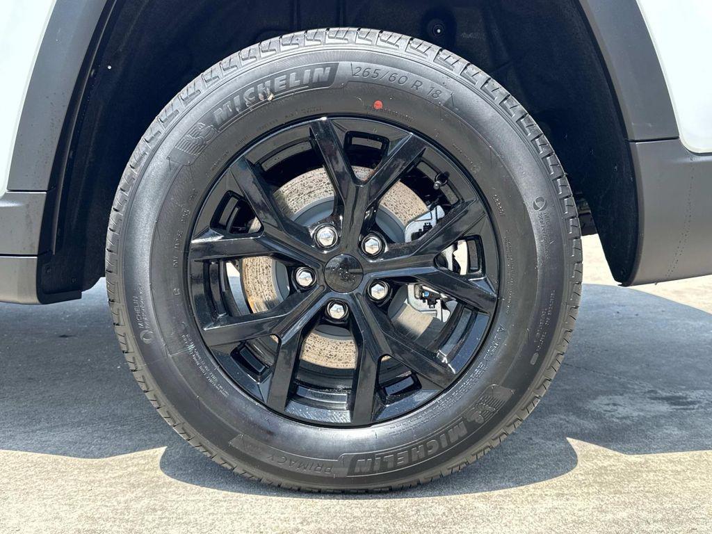 new 2025 Jeep Grand Cherokee L car, priced at $46,135