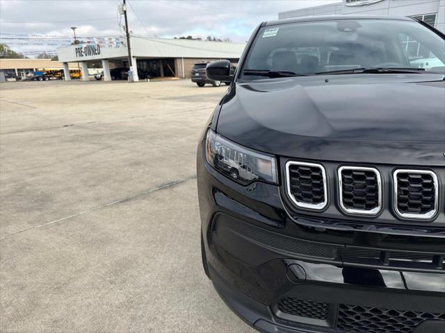new 2025 Jeep Compass car, priced at $26,090