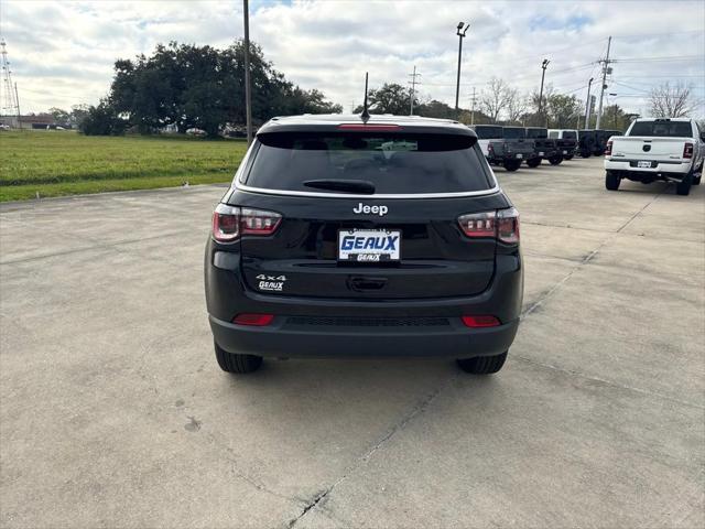 new 2025 Jeep Compass car, priced at $26,090