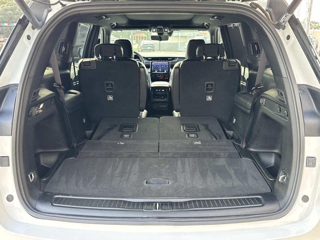 used 2024 Jeep Grand Cherokee L car, priced at $35,997