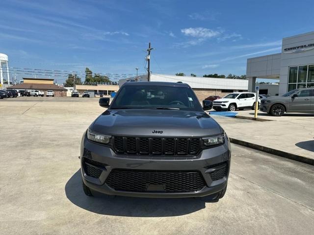 new 2024 Jeep Grand Cherokee car, priced at $45,530