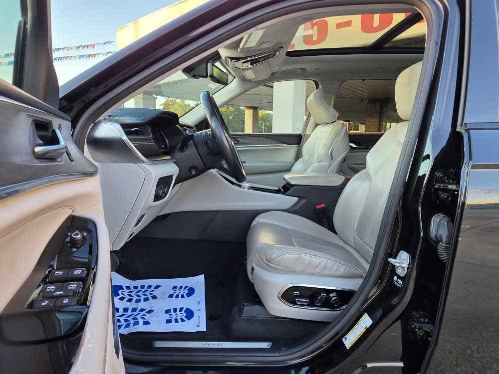 used 2021 Jeep Grand Cherokee L car, priced at $31,997