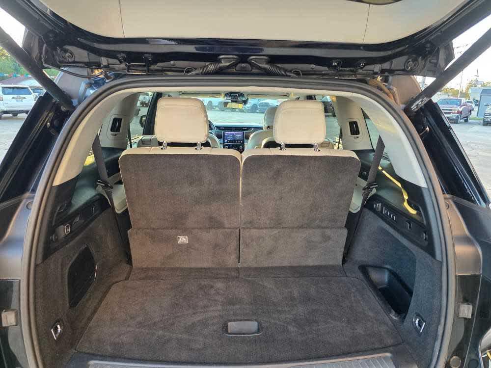 used 2021 Jeep Grand Cherokee L car, priced at $31,997