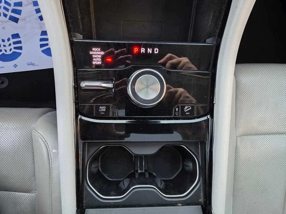 used 2021 Jeep Grand Cherokee L car, priced at $31,997