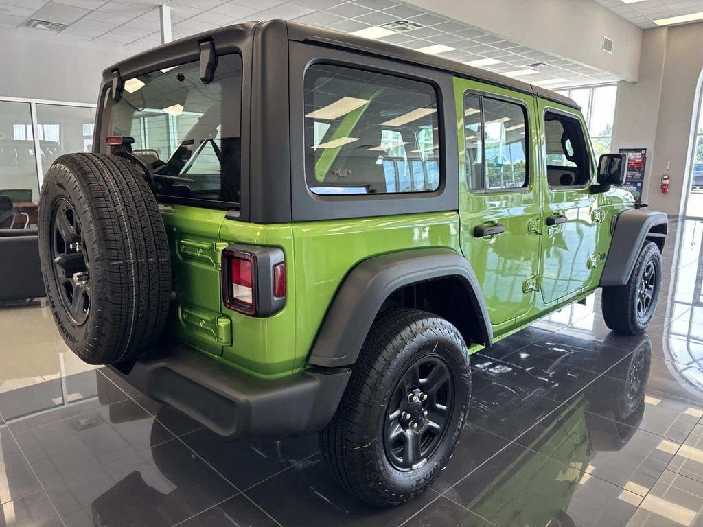 new 2025 Jeep Wrangler car, priced at $37,250