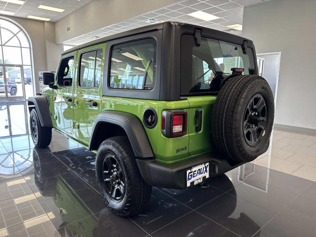 new 2025 Jeep Wrangler car, priced at $37,250